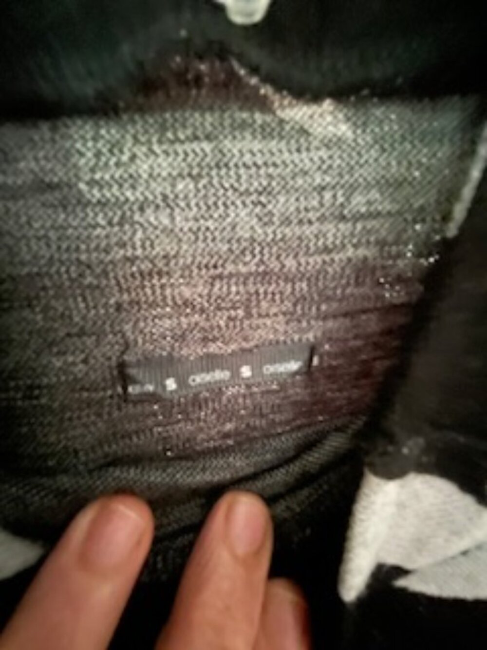 Oiselle Sleeveless, Knit, Mock Neck - Picture 4 of 4